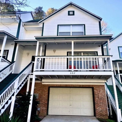 image for Freedom House Sober Living Coed Recovery House