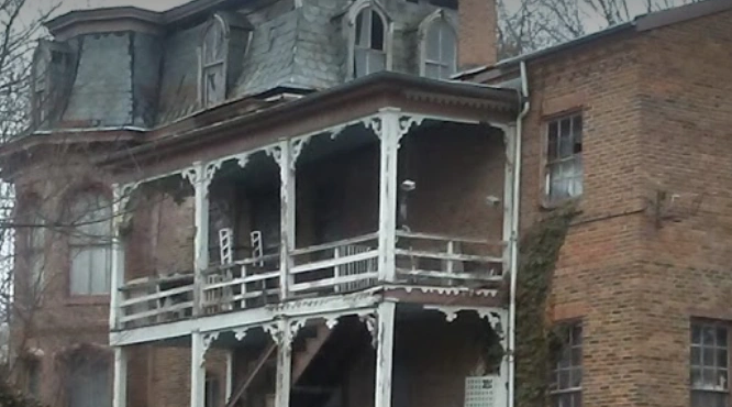 image for Lord Fairfax House Coed Recovery Home