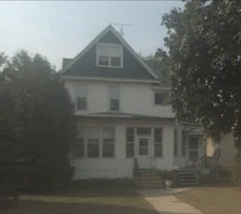 image for South La Crosse Men's Oxford House