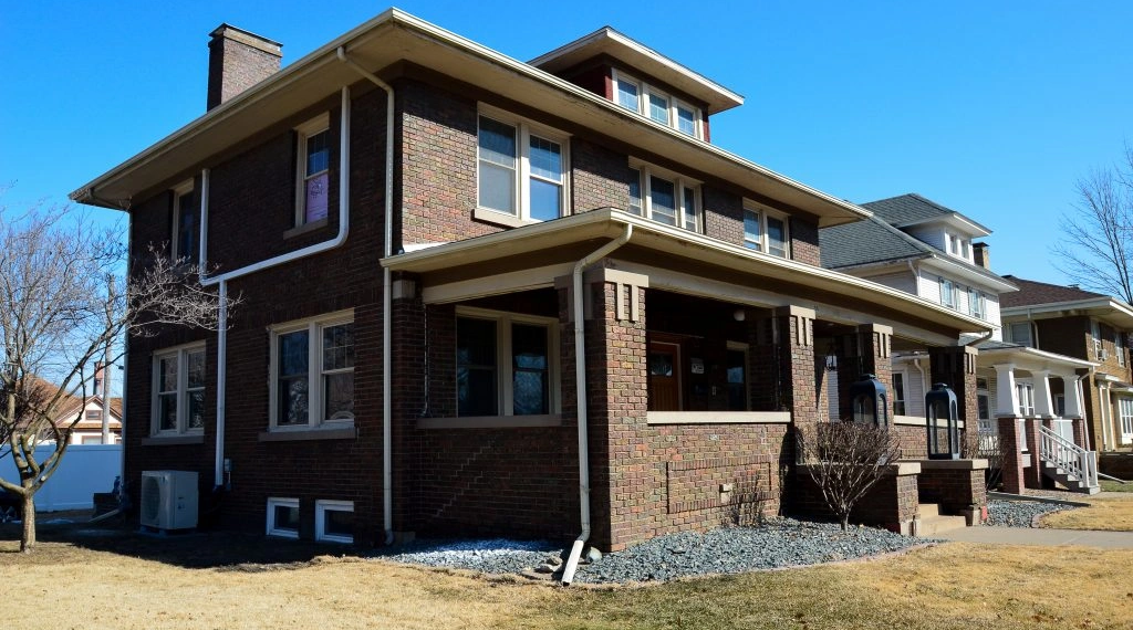 image for Quad cities sober living Men's Recovery Home