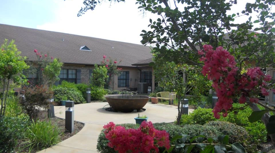 image for Woodlake Carriage House Coed Sober House
